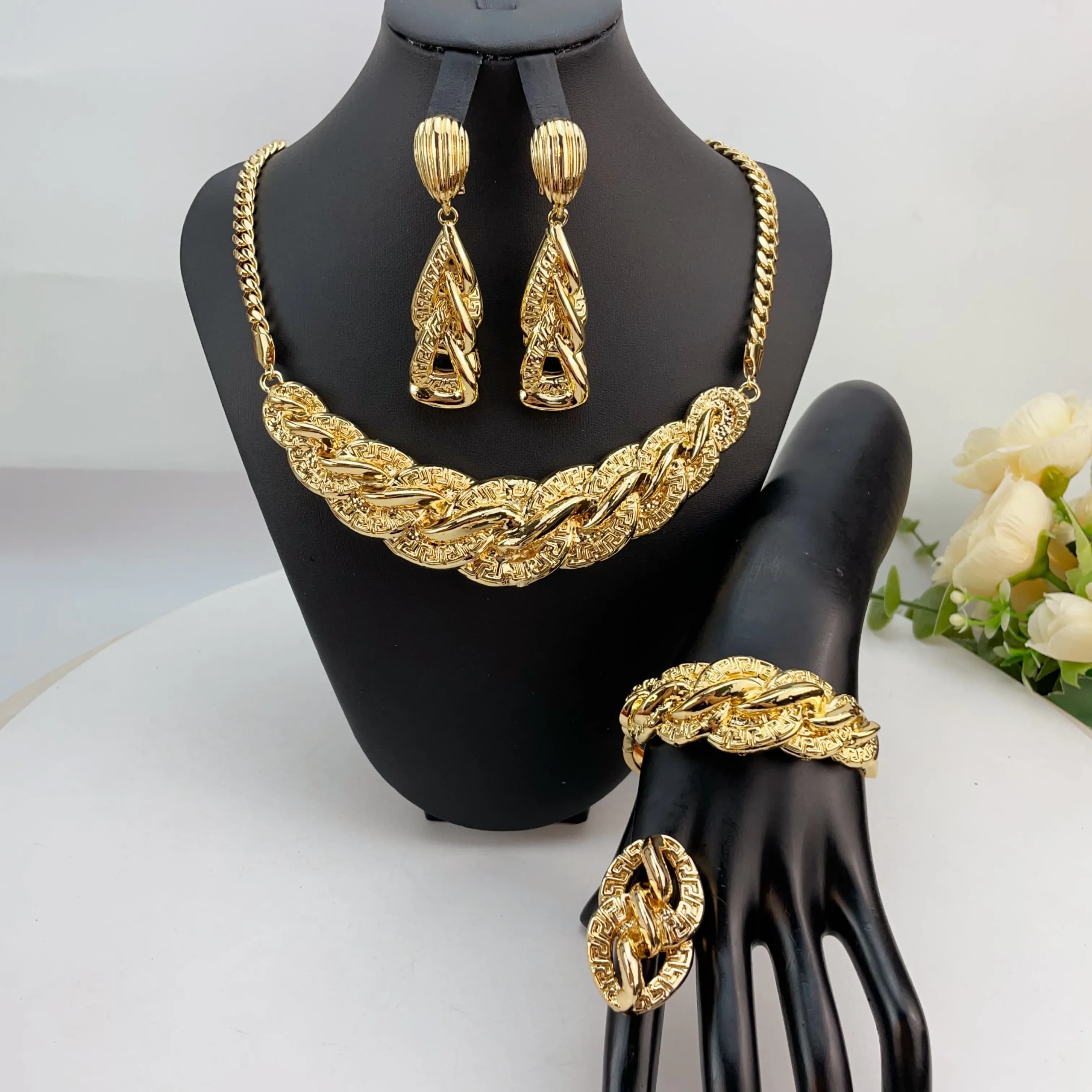 Ultimo brasiliano squisito fatto a mano bella collana accessori per feste di nozze set di gioielli da donna di moda FHK23781