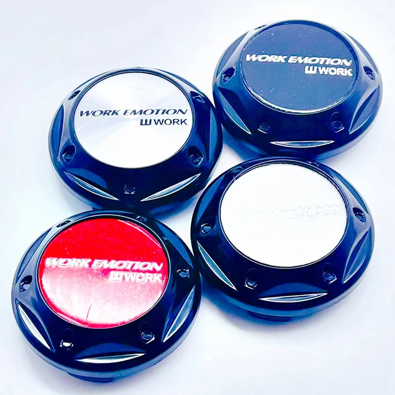 Set di 4 Coprimozzi da 68mm Neri e Argento per Cerchi Auto, Stile WORK EMOTION Racing, Accessori con Emblema