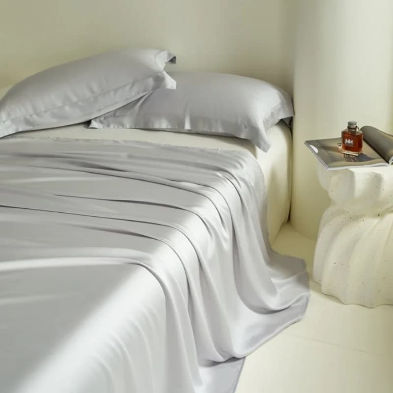 Lenzuolo piatto King SizeEucalyptus Lyocell, lenzuolo superiore rinfrescante setoso estivo, lenzuola, biancheria da letto matrimoniale grigio solido 108 * 102 pollici 1pz