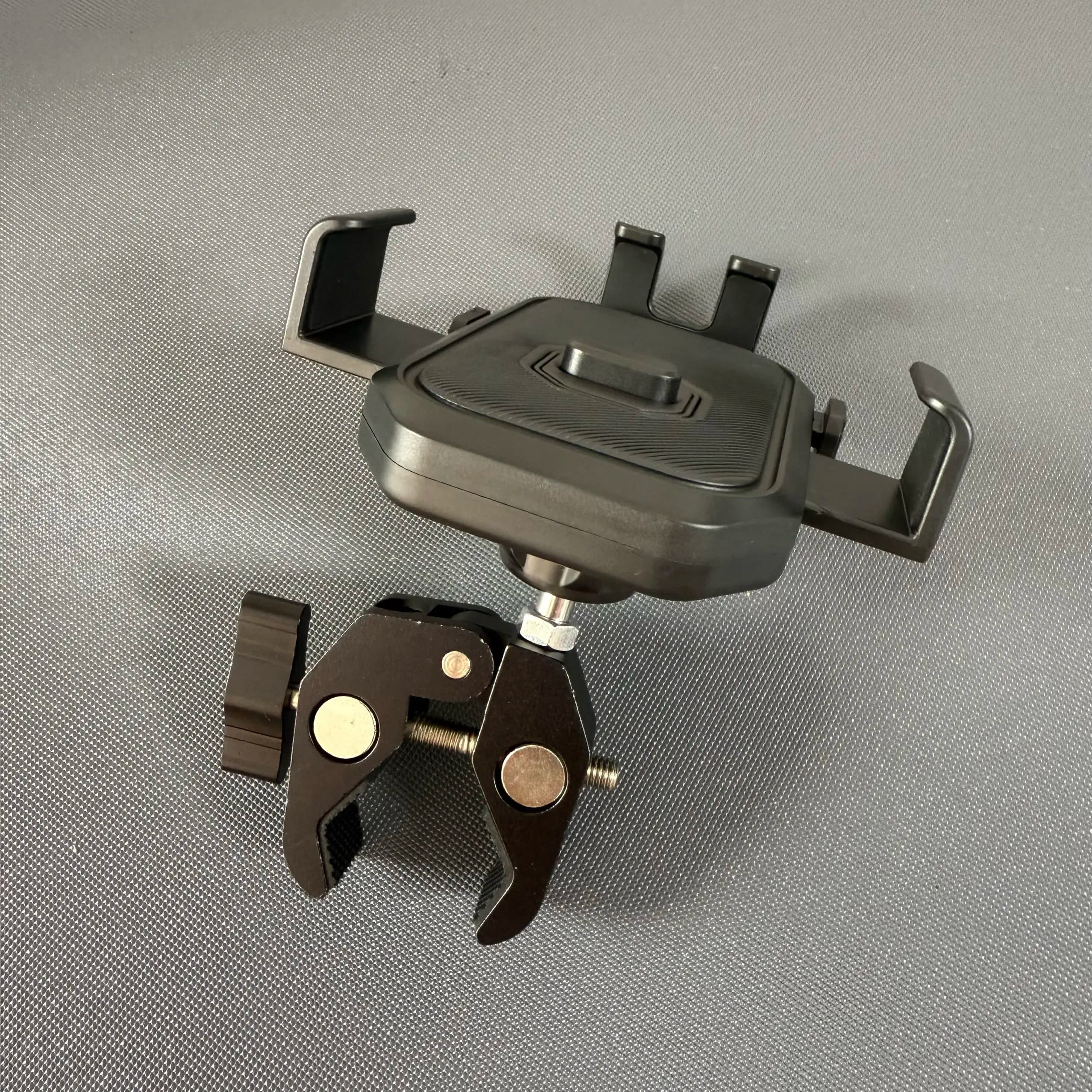 Metal Clamp Bicycle Phone Holder Navigation Truck Tablet Mount Adjustable Universal Clip-on for Mobile Devices And Tablets
