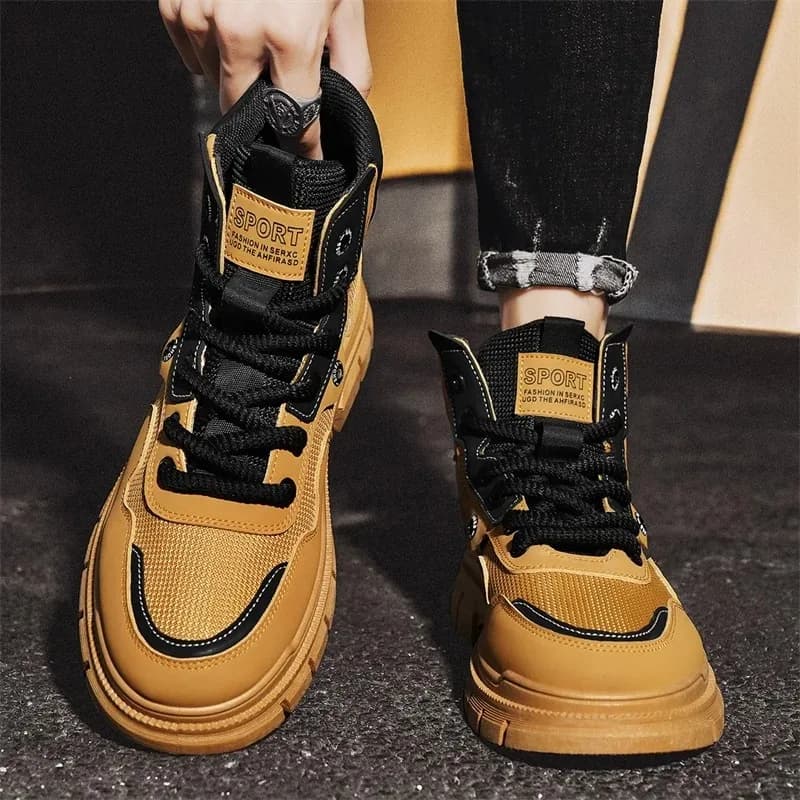 Nuovi stivali con plateau alla moda per uomo Sneakers da esterno Stivali da moto da uomo Stivali da lavoro maschili Scarpe da trekking casual Botas Para Hombre