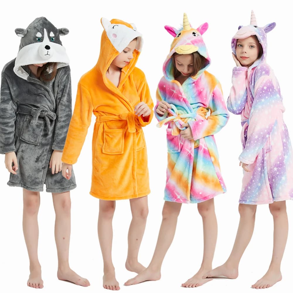 Animal bathrobes for girls Children's pyjamas Flannel Winter Boys Husky Vestaglie Children Clothing for the house Newborn Calda and soft night shirt