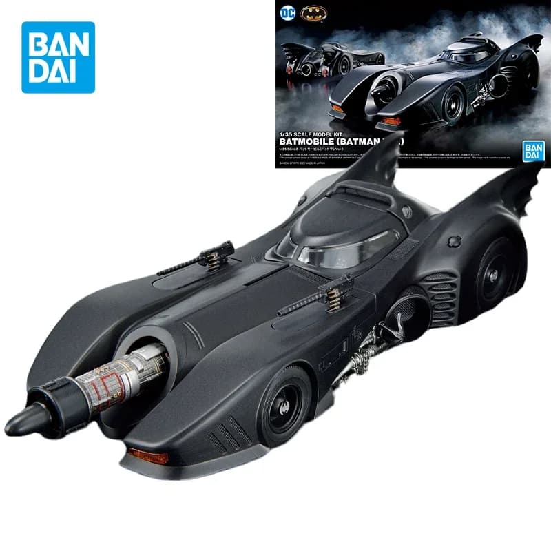 Bandai figura Anime originale Batman scala 1/35 DC BATMOBILE BATMAN VER Action Figures ornamenti da collezione giocattoli regali per bambini