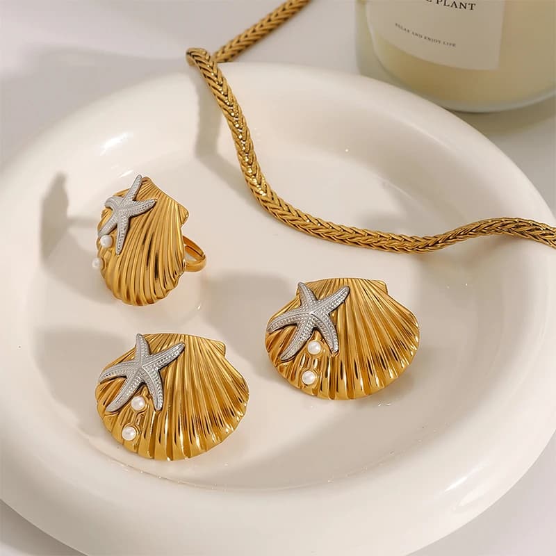 Loe| Metal Design Shell Earring Stainless Steel Gold Charm Women Accessories 18k Gold PVD Summer Hot Sale 2026