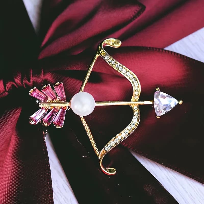 One arrow through the heart pearl brooch pin coat accessories fashion love cute gift anti-light corsage buckle