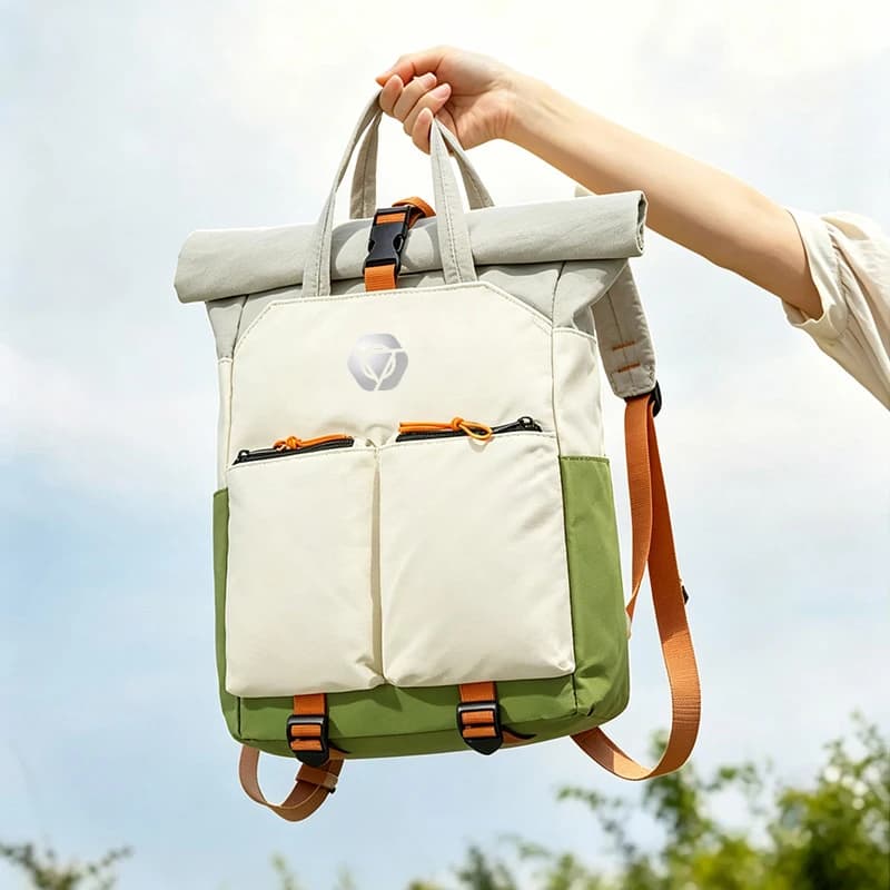 Outdoor roll-top backpack, water-resistant, with contrasting solid color design, large capacity, suitable for junior high and high school students, unisex
