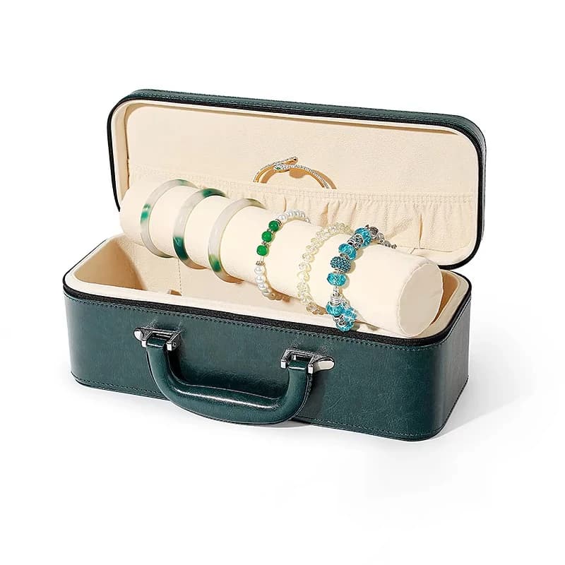 Nuovo scatola per braccialetti 2025 Organizzatori di gioielli in pelle Uso conveniente Custodia per braccialetti Espositore per gioielli 2
