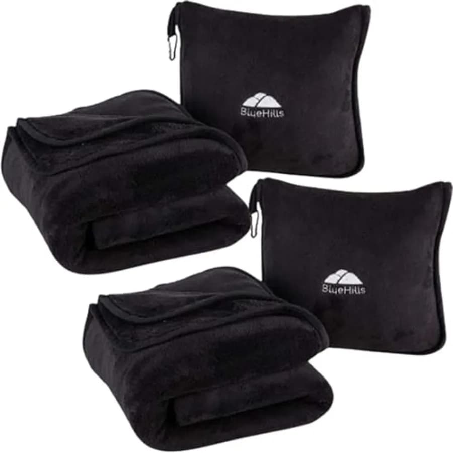 Set di 2 Coperte da Viaggio Premium Morbide con Cuscino, Coperta per Aereo per Due in Borsa Morbida con Cintura per Bagaglio a Mano e Zaino C