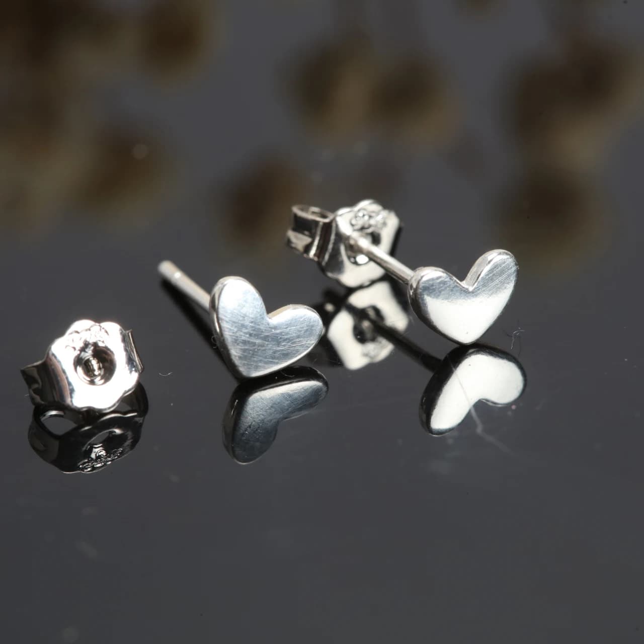 Simple Heart Shaped Earrings for Women, Small Cute Heart, Elegant, Versatile, Jewelry To Wear Everyday, Girlfriend Gift