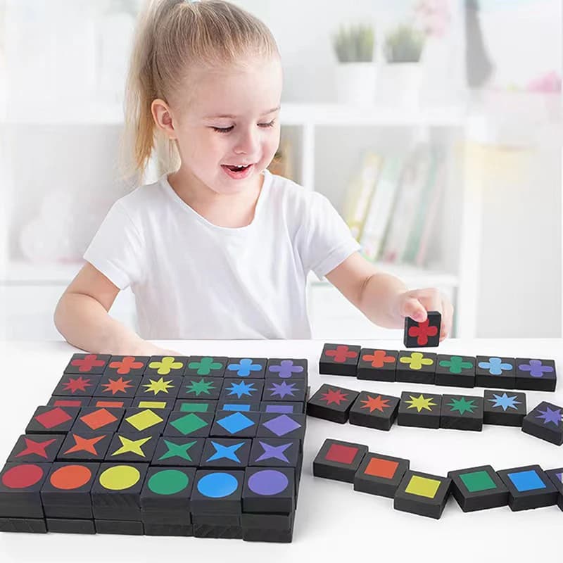 Gioco da tavolo interattivo Qwirkle Set di scacchi in legno Divertimento per la famiglia Giocattoli educativi Regali di Natale per bambini