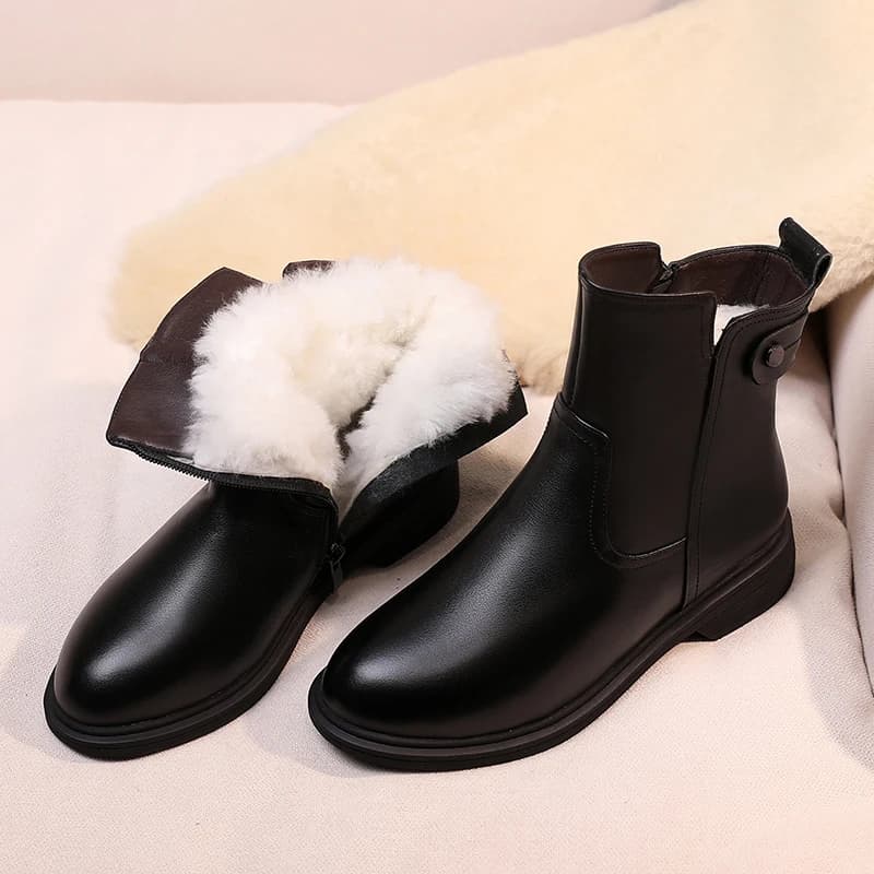 Women's Winter Boots Genuine Leather 2026 New Wool Warm Women's Boots Plus Size 41-43 Soft Soled Ladies Ankle Boots