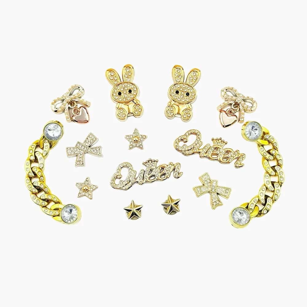 14PCS Set di ciondoli per scarpe Fiocco di coniglio dorato Catena di diamanti a forma di cuore Decorazione di scarpe Fibbia per sandali Zoccoli Accessori fai da te Regalo