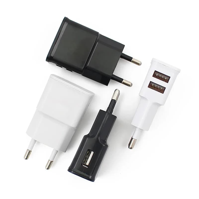 Adattatore di alimentazione universale 5V 2A Caricatore AC DC a doppia porta USB per dispositivo tablet telefono Android iPhone