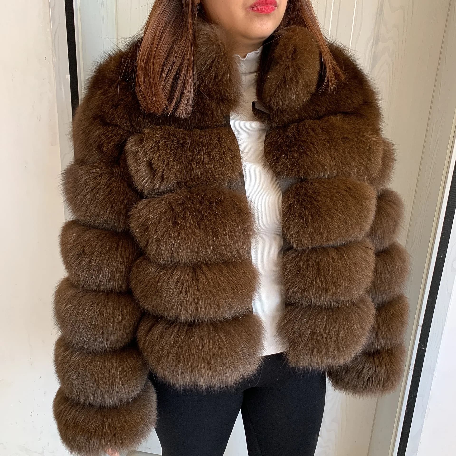 Cappotto da donna in vera pelliccia di volpe Giacca invernale calda in pelliccia naturale da donna con collo alla coreana Cappotto in pelliccia di procione da donna alla moda