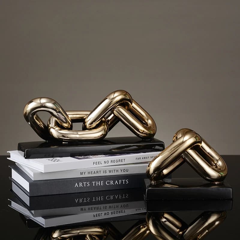 Ceramic Handicraft Golden Chain Skeleton Lock Furniture Gold Ring Decorative Figurines Home Decoration Accessories