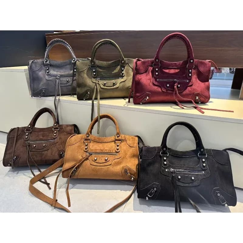 Borsa Vintage in Pelle Scamosciata alla Moda, Design Unisex, Versatile Borsa a Tracolla per Uso Quotidiano e Viaggi