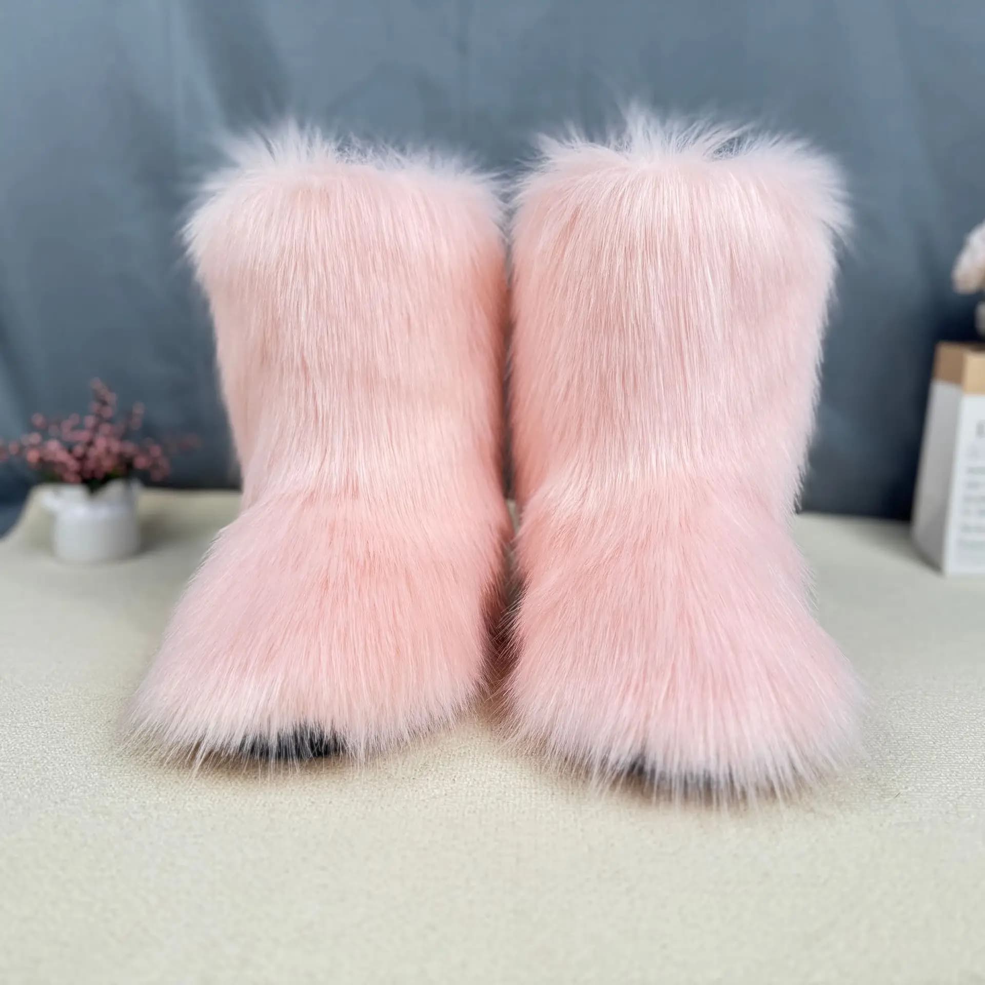 Scarpe invernali da uomo e da donna, soffici e alla moda, imitazione pelliccia di volpe, stivali da neve caldi e morbidi, stivali di pelliccia pelosi, scarpe Cosplay