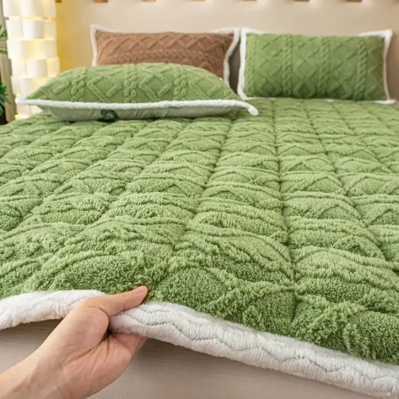 Warm mattress for single bed Sheet with soft corners with elastic bands Adjustable non-slip mattresses