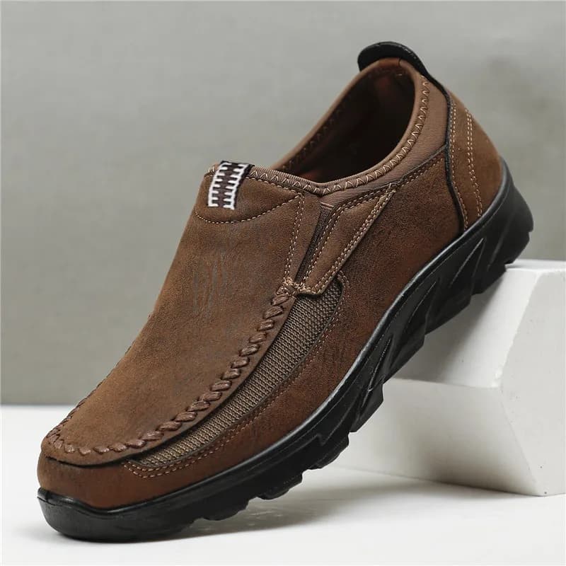 Scarpe casual da uomo in pelle Mocassini da uomo leggeri Scarpe da corsa da passeggio traspiranti Scarpe da guida comode da uomo alla moda