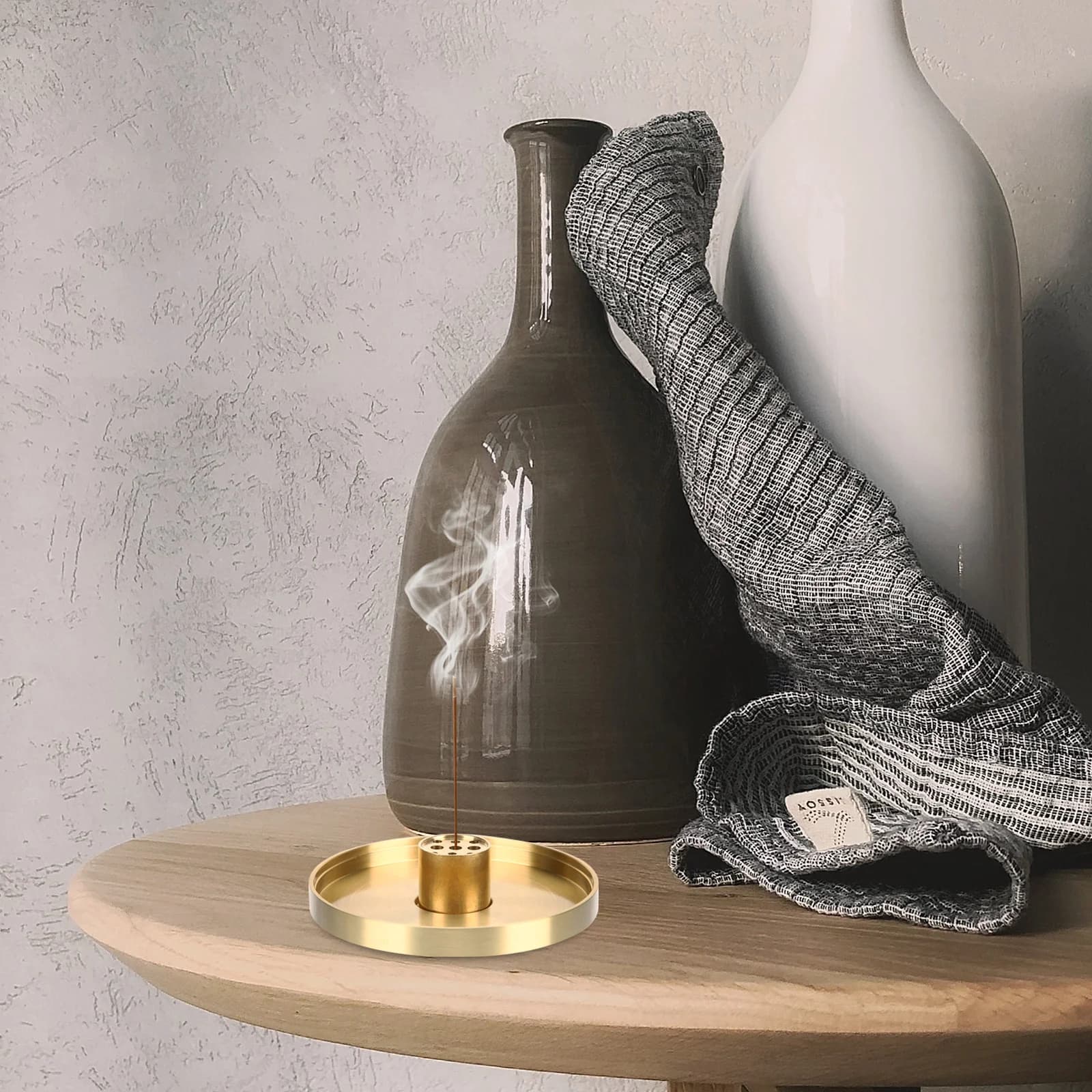 Portaincenso in Ottone a 9 Fori con Raccoglitore di Ceneri per Casa, Ufficio, Sala Yoga, Spazio Meditazione, Decorazione in Stile Cinese