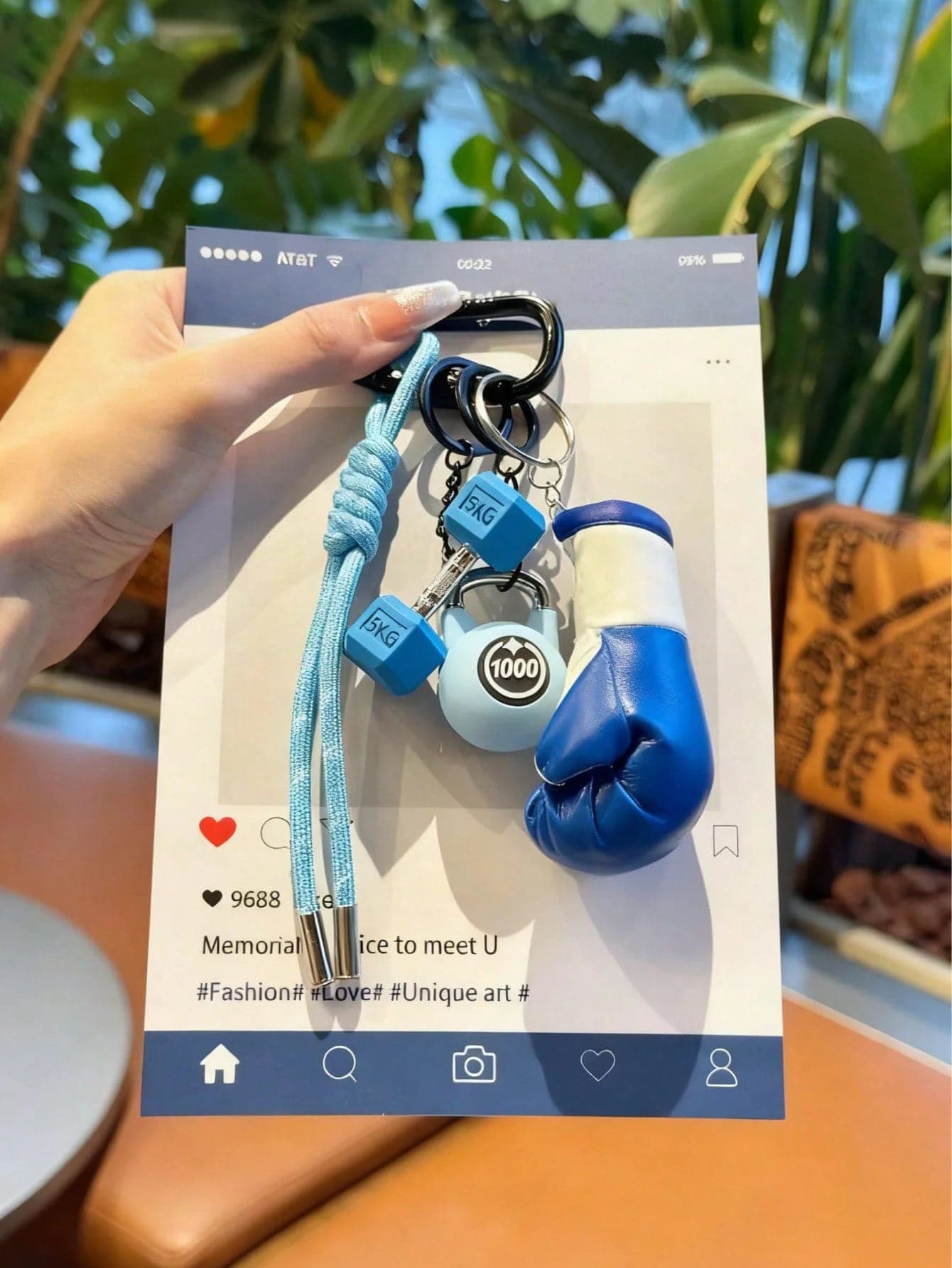 Set di Portachiavi a Tema Fitness con Guantone da Boxe, Manubrio, Kettlebell, Corda e Moschettone
