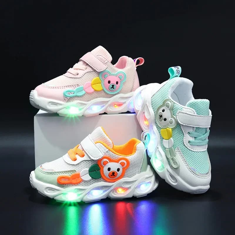 Sneakers Luminose Autunno 2026 per Bambini e Bambine, Scarpe Casual con Luci LED, Scarpe Sportive Traspiranti in Mesh per Bambini, Tenis Infantil Menino