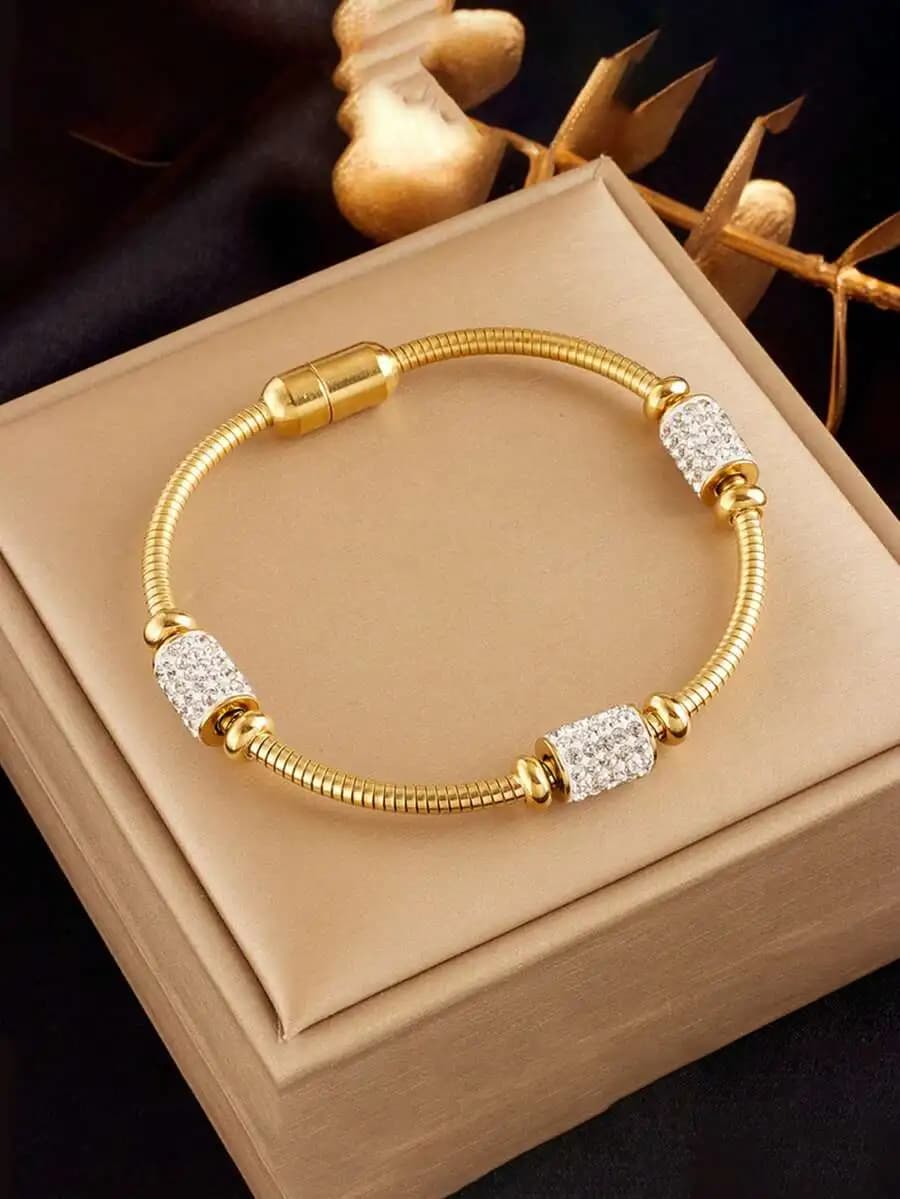 1pc Stainless Steel Rhinestone Magnetic Oval Bracelet, Unique & Versatile, Suitable For Everyday Wear