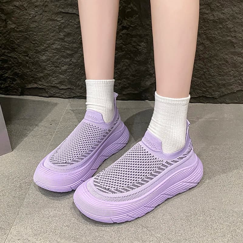 2026 Summer New Running Sneakers Women's Breathable Mesh Shoe Soft Sole Casual Walking Shoes