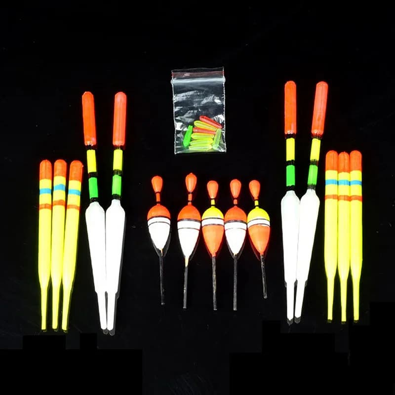 15-piece professional vertical buoya with light stick Floating fishing gear with multifunctional bait for carp fishing