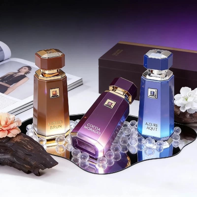 Profumo Intenso Legnoso Opulento da 100ml per Uomo e Donna, Fragranza di Lusso a Lunga Durata con Finiture Dorate