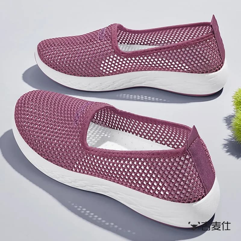 Sandali estivi traspiranti da donna Beijing, scarpe in rete traforate, slip-on con punta tonda e fondo in PVC, calzature casual da donna