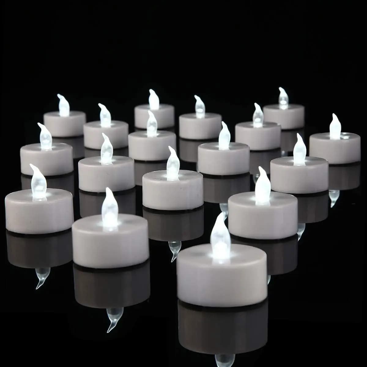50 Candele LED Realistiche Senza Fiamma con Effetto Tremolante per Decorazioni e Regali
