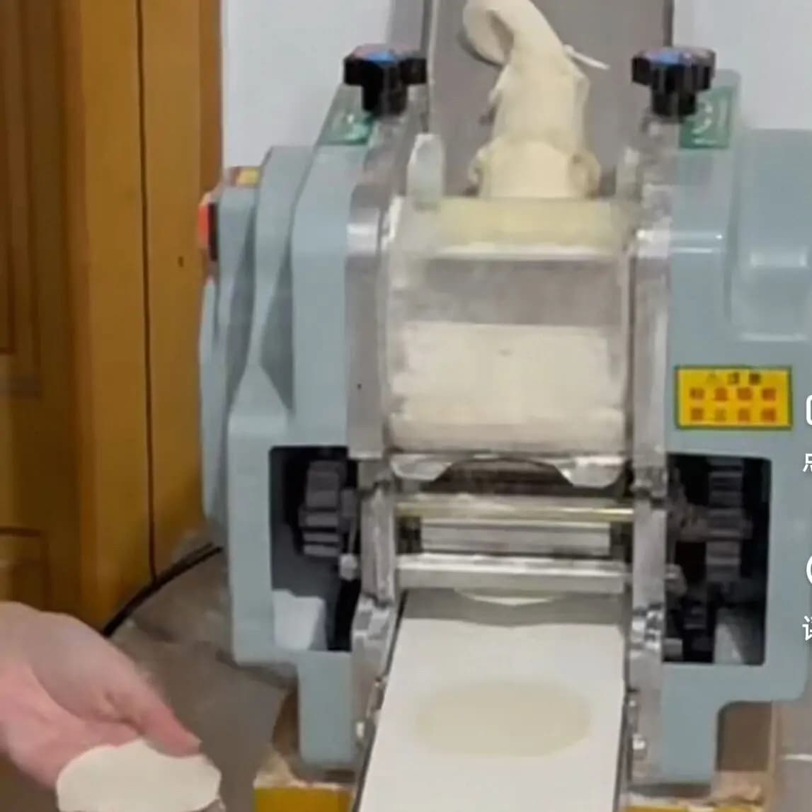 Macchina Automatica per Sfoglie di Jiaozi, Tagliatrice per Pasta, Macchina per Wonton e Dumpling