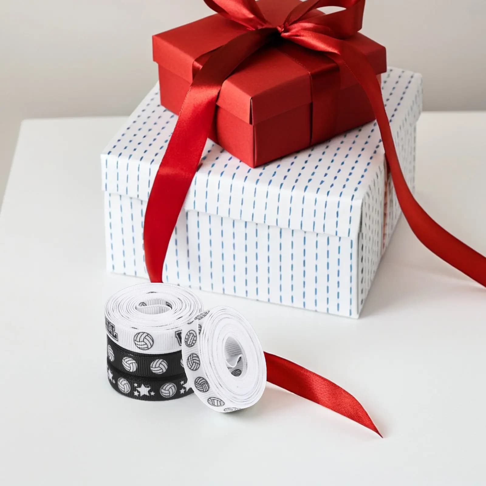 4 Rotoli di Nastro in Raso di Poliestere con Motivo Pallavolo per Sport, Feste, Fai da Te, Fiocchi per Capelli, Articoli per Artigianato, Nastro per Decorazioni Festive
