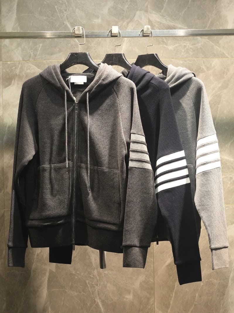 Felpa con Cappuccio di Alta Gamma Primavera-Autunno 26ss, Unisex, con Motivo a Quattro Barre, Abbigliamento Sportivo e Streetwear alla Moda