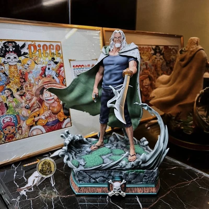 One Piece 32 centimetri Silvers Rayleigh Action Figures Modello Kit Anime Periferico GK Giocattolo Statua Tenendo Spada Desktop Ornamento Ragazzo Regalo