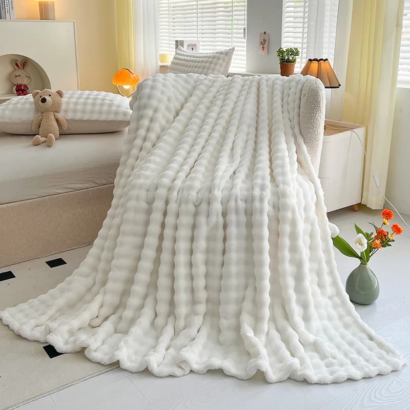 Coperta in peluche bianca di lusso imitazione pelliccia Coperte calde super morbide Copridivano da letto Coperta soffice per divano da viaggio in camera da letto