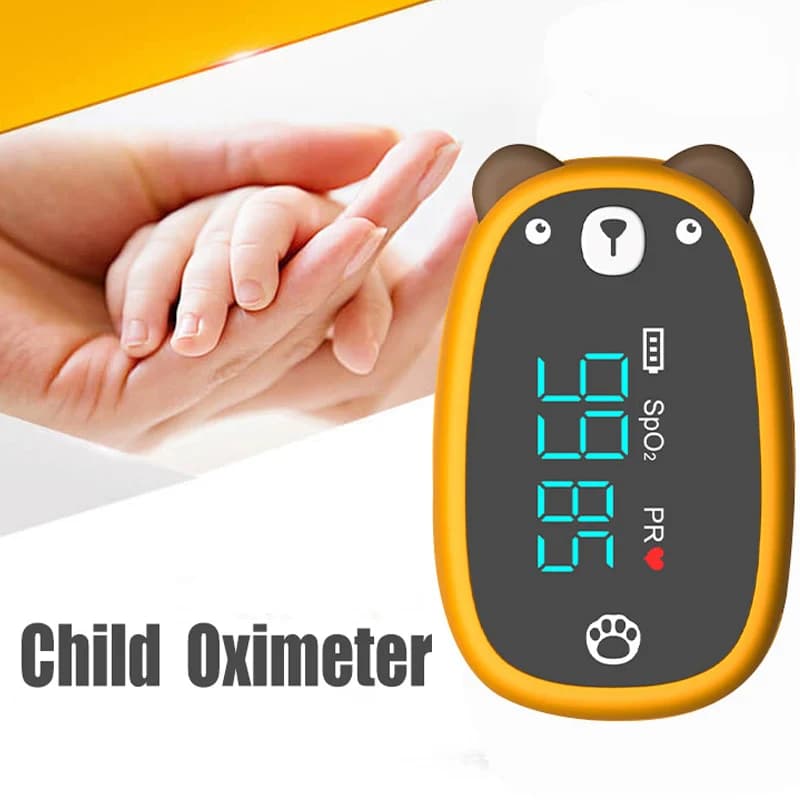 Medical pulse oximeter on the cardiofrequentimeter oxygen finger clip in pediatric blood oxytometer for children SpO2