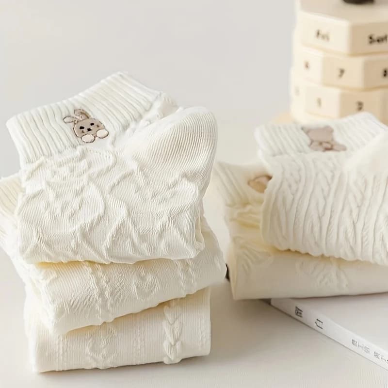 5 paia di calzini da donna con motivo a cartoni animati per la primavera e l'estate, calzini a tubo basso ricamati, carini e traspiranti, calzini casual