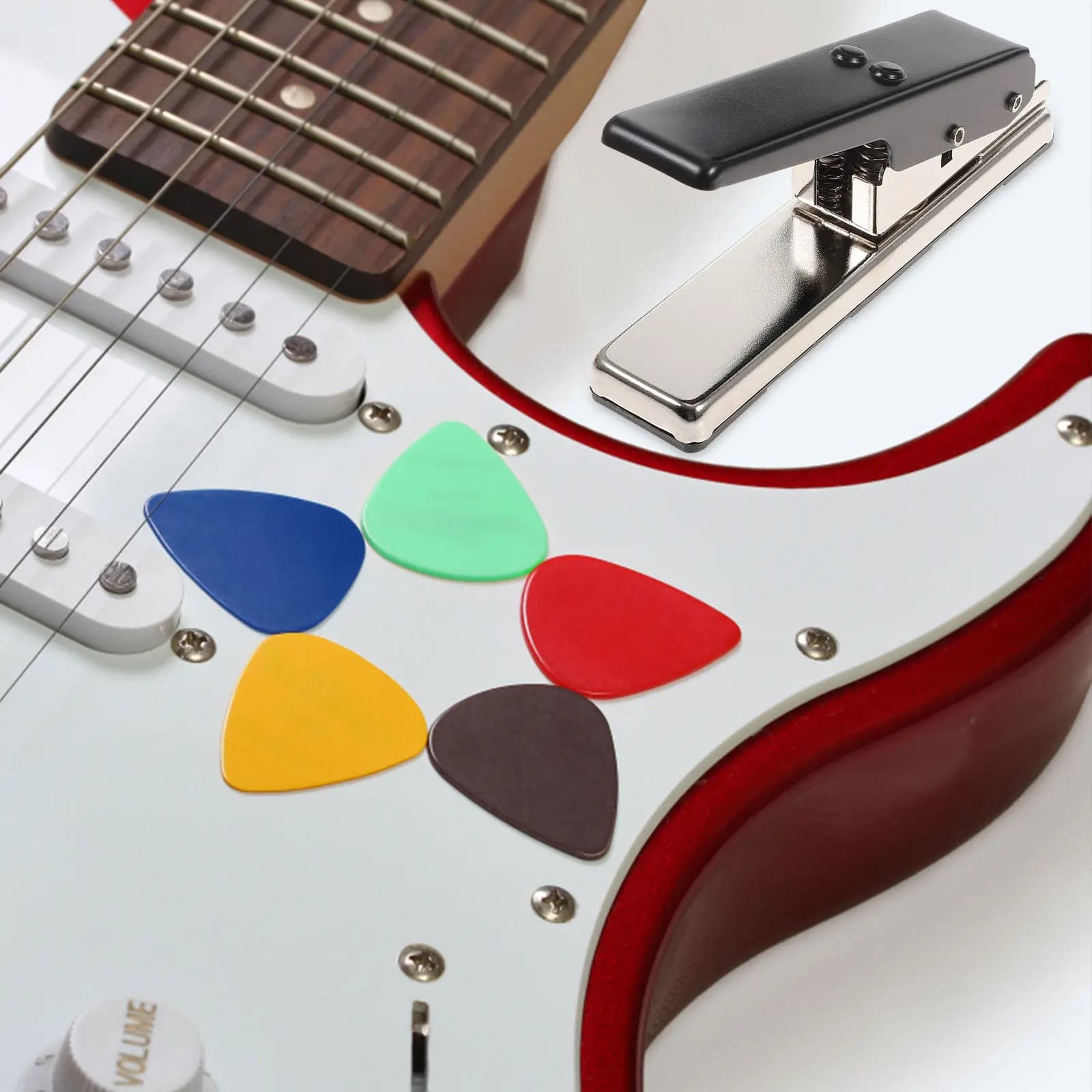 Strumento Professionale Nero per la Creazione di Plettri per Chitarra e Basso, Fustella per Plettri Fai-da-te, Taglierina per ABS, PVC, Celluloide e Cartoncino Vintage