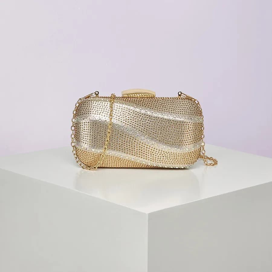 premium French dinner fashionable small fragrant celebrity women's light luxury diamond-encrusted handbag.