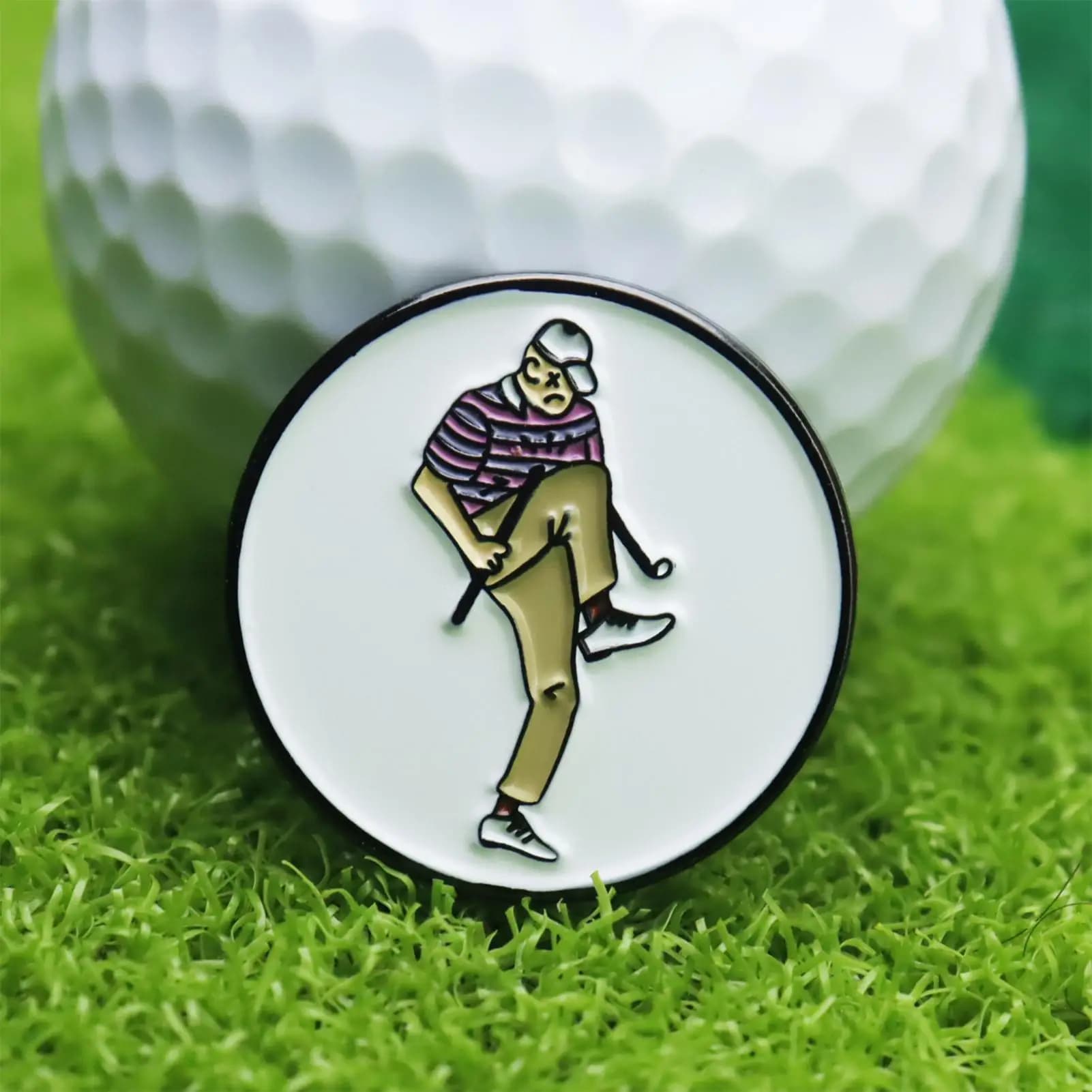 Clip per cappello rimovibile Indicatore per pallina da golf Accessorio da golf magnetico in metallo Regalo per uomini Donne Golfista Marito Papà Corso Viaggi in cortile