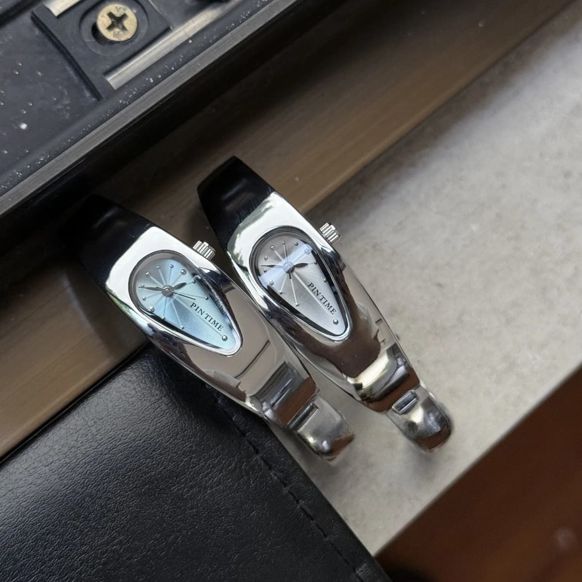 Y2k Special Water Drop Bracelet Quartz Watches for Men and Women Couples Exquisite Light Luxury High-end Sense Fashionable Watch