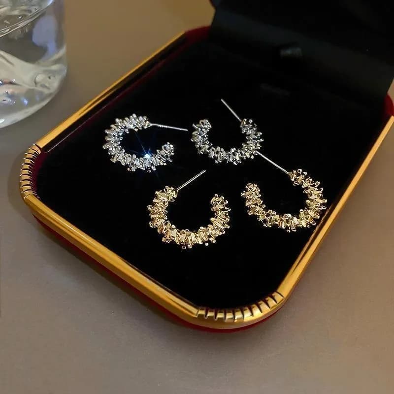 2026 Broken Silver Temperament C Ring French Earrings Niche Design Light Luxury High Sense Trendy Stud Earrings for Women