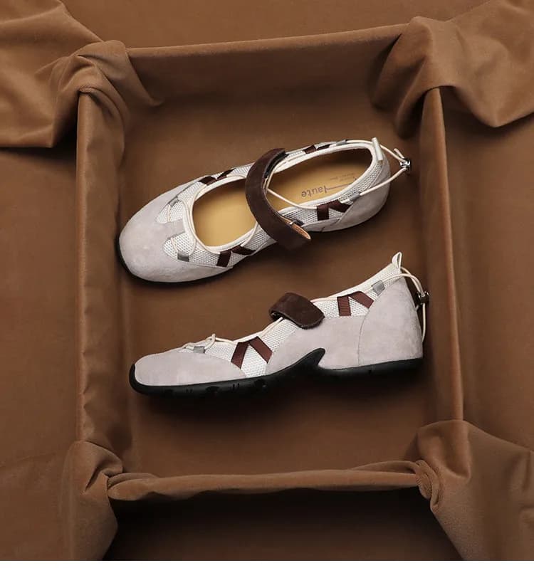SHOEBOX 2026 Primavera Ballerine in Vera Pelle con Plateau Basso, Chiusura in Velcro e Stile Mary Jane