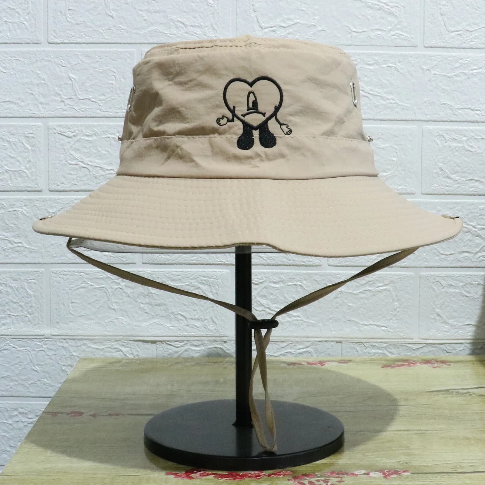 Amazon Hidden A Verano Sin Ti Fishing Hat Large Tent Sun Hat European and American Bad Bunny Men's