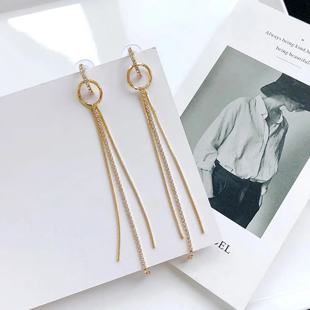 Orecchini a Catena con Nappine, Lunghi Orecchini Pendenti con Cristalli, Dorati ed Eleganti per Donne e Ragazze, per Feste Formali, Matrimoni e Celebrazioni