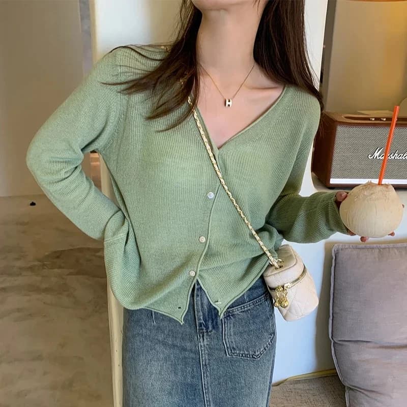 Women Clothing Sunscreen Knitted Sweater Women Cardigans New Long Sleeve V-Neck Knit Sweater Cardigan Women Tops Sweaters Q3594