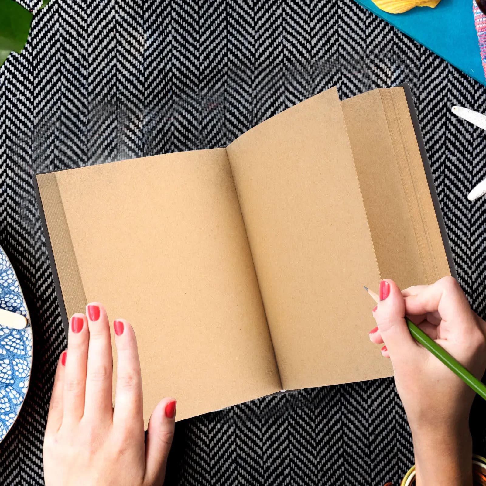 Vintage Embossed Journal Retro Travel Diary Sketchbook Blank Notebook for Daily Writing Planning Drawing