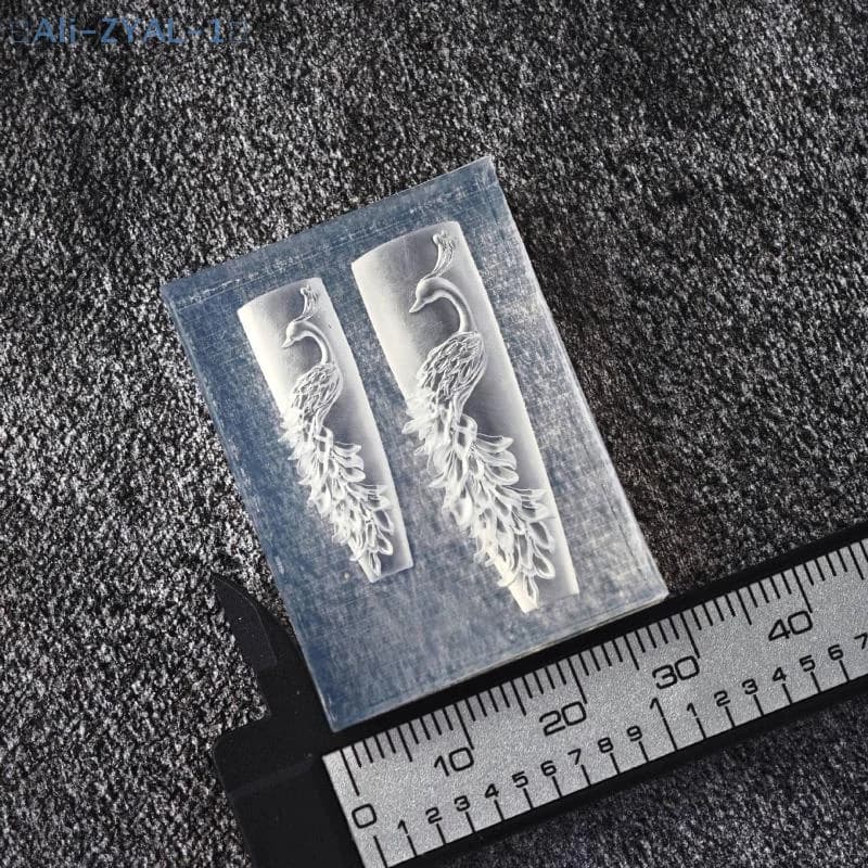 【ZYAL-1】 Stampo per unghie in silicone 3D pavone Decorazione per unghie fai da te Stampo per manicure trasparente per artigianato di gioielli per unghie